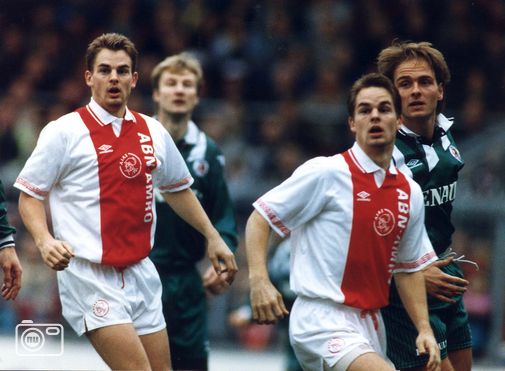 Frank De Boer with his brother, Ronald