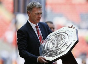 In the Bag - Moyes with Trophy No.1 (Image from Getty)