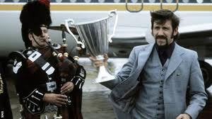 Legend John Greig brings the Cup Winners Cup back to Scotland  (Image from Getty)
